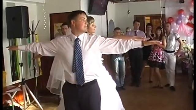 Первый танец =) (Дима и Таня) смотреть онлайн