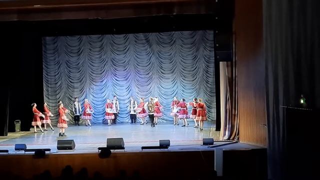 Ансамбля танца.Сувенир.гор Екатеринбург смотреть онлайн