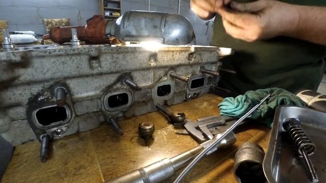 Toyota Land Cruiser 200 подробный обзор лев гбц клапанов смотреть онлайн