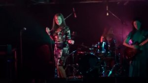 КРАСНАЯ ПЛЕСЕНЬ На хирурга он учился (ФОНОГРАММА)