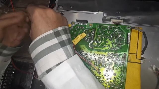 Convert BENQ LCD Backlight from fluorescent to LED смотреть онлайн