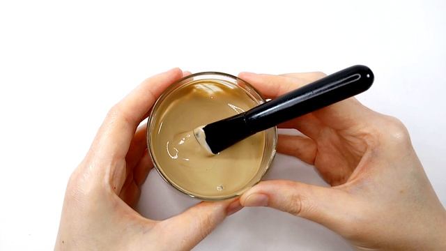 На 20 лет моложе за 20 минут | Омолаживающая маска для лица из мумие смотреть онлайн