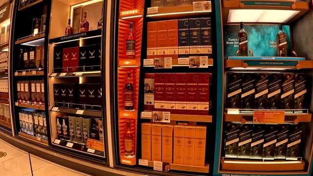 [4K] QATAR AIRPORT DUTY FREE |CHOCOLATES,WINES AND SPIRITS|HAMAD INTERNATIONAL AIRPORT| DOHA смотреть онлайн