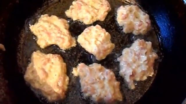 Как приготовить куриные растрепки из  куриного филе. Куриные растрепки из грудки рецепт на сковород