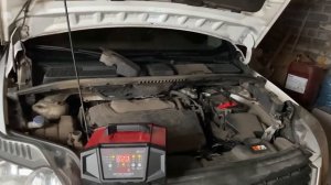 Форд Куга. Стартер крутит - двигатель не запускается. Утренний запуск.