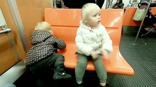 Как бесплатно ездить по Хельсинки? Бесплатный проезд в метро, автобусе, трамвае. смотреть онлайн