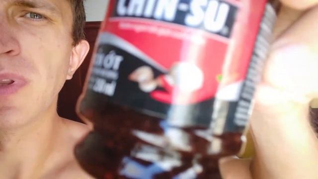 Вьетнамские пельмени, соевый очень острый соус, и йогурт смотреть онлайн