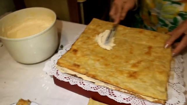 Оформление торта Наполеон смотреть онлайн