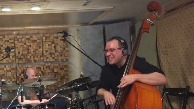 BAD MATH QUARTET. Song- (F.S.R.) For Sonny Rollins. Written by Ray Brown. смотреть онлайн