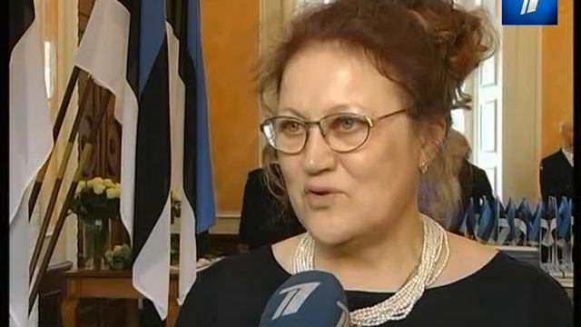 В четверг новые граждане Эстонии на торжественной церемонии получили новые паспорта смотреть онлайн