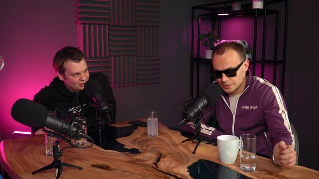 MAX. Менторство и новый стиль Пятерочки смотреть онлайн