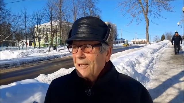 Видеоопрос дня: Какой должна быть идеальная девушка: мнения мужчин города Костюковичи смотреть онлайн