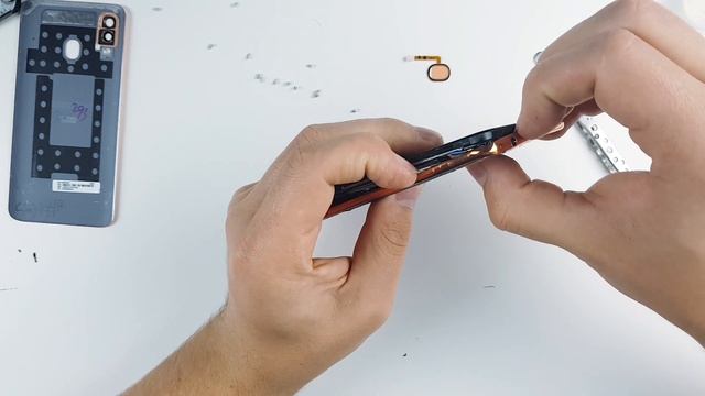 Samsung Galaxy A20 Back Cover and battery replacement смотреть онлайн