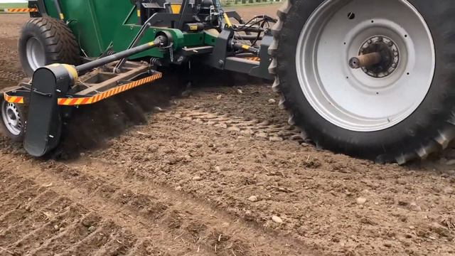 Kivi Pekka 6 with dump cart смотреть онлайн