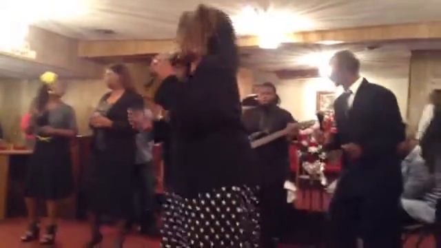 Lv Robertson and Moses Palmer смотреть онлайн