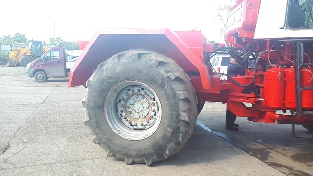 Купить трактор можно у нас +7 (965) 617-60-05 WhatsApp смотреть онлайн