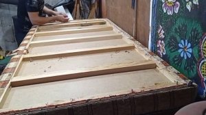 реставрация дивана, замена пружин на поролон