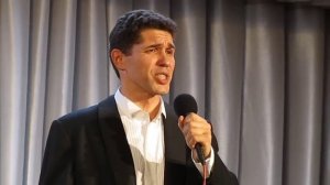 Александр Пахмутов ."Не могу я тебе в день рождения дорогие подарки дарить".