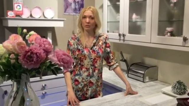 Выбираю кухню или 77 эксклюзивных фасадов фабрики «Noblessa» смотреть онлайн