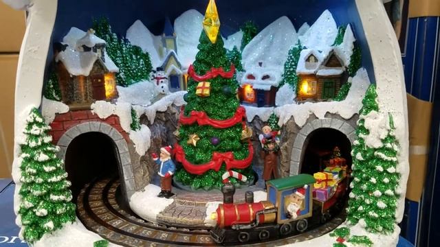Lighted Snowman Village with Rotating Train смотреть онлайн