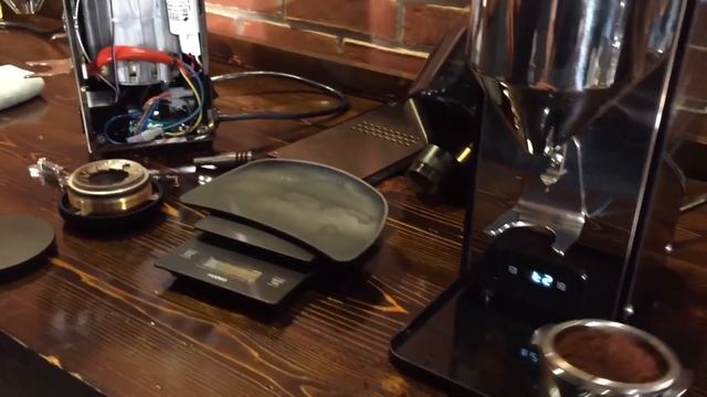 Review: Profitec Pro T64 Coffee Grinder смотреть онлайн