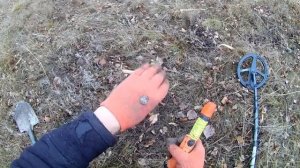 Нашел ЗОЛОТО которое потеряли в прошлом веке! Поиск с металлоискателем на заброшенном пляже!
