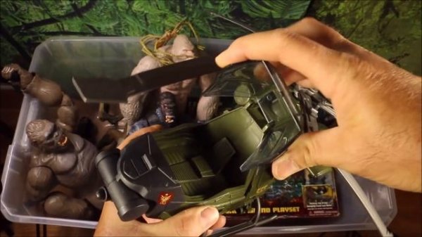 GIANT BOX KING KONG SKULL ISLAND TOYS!! New 50 Gallon Box Surprise Toys  Rampage Movie & Kong