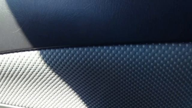 натираем переднюю панель в авто. смотреть онлайн
