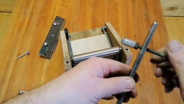 Машинка для двоения кожи, тестовый вариант! смотреть онлайн