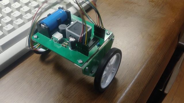 Self-balancing robot using LQR control смотреть онлайн