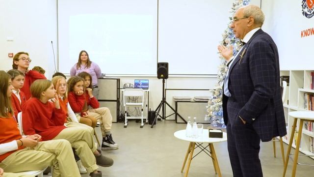 Бизнес встреча с Александром Добровинским смотреть онлайн