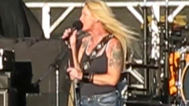 Lita Ford Close My Eyes Forever MVI 1260 смотреть онлайн