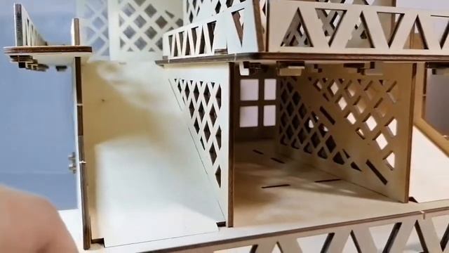 Отзыв о парковке гараже Woodcarver из фанеры. Краткая Инструкция по сборке парковки для машинок смотреть онлайн