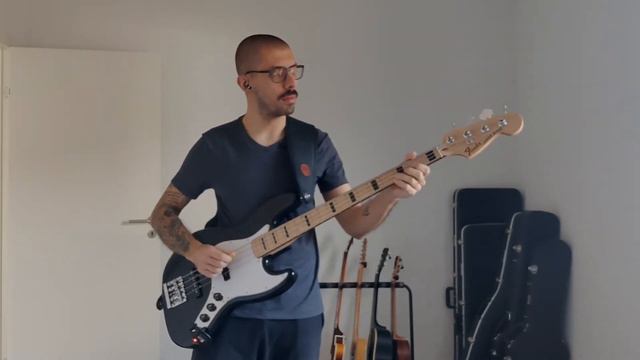 The Smashing Pumpkins - Pale Horse (bass cover) смотреть онлайн