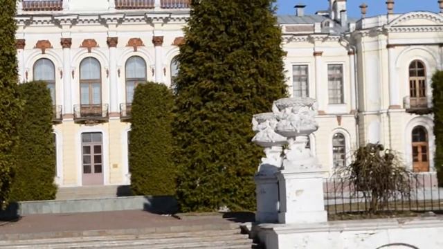 Экскурсия в Исторический парк Петровской (ныне Тимирязевской) лесной и сельскохозяйственной академи смотреть онлайн