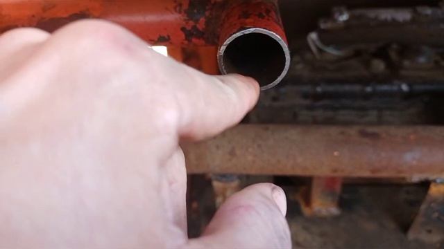 Установка фильтра в гидробак ТЛТ 100а-06. смотреть онлайн