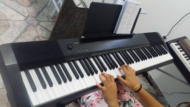 Korg sp 250 vs Casio cdp 130 смотреть онлайн