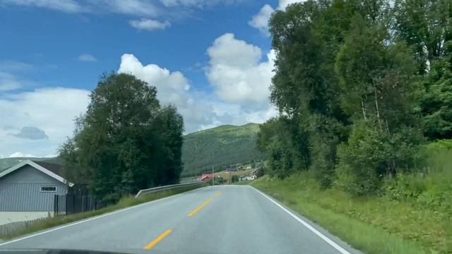 Drive-thru Geilo - Norway смотреть онлайн