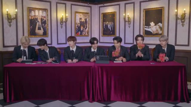 Трансляция возвращения ENHYPEN с альбомом Dark Blood