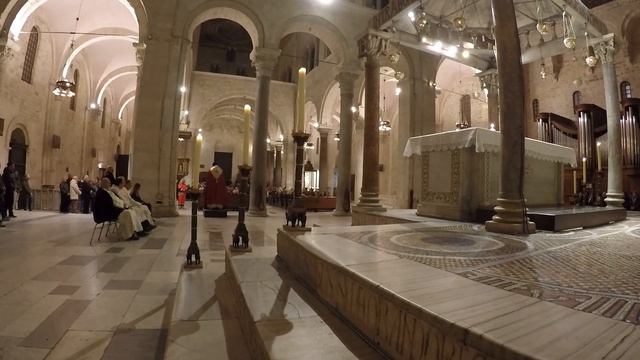 Ⅷ. ✤ Via Crucis e catechesi ✟ Venerdi 17 Marzo 2017 ✣ Basilica di San Nicola - Bari смотреть онлайн