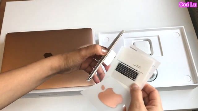 UNBOXING MacBook Air 2020 | 10 DIAS DE PRUEBA | FUNCIONARA PARA LA EDICION DE MIS VIDEOS? | CORI LU смотреть онлайн