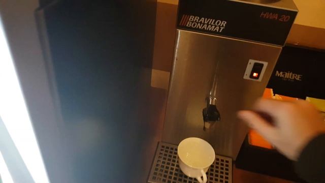 Москва, отель Космос завтраки смотреть онлайн