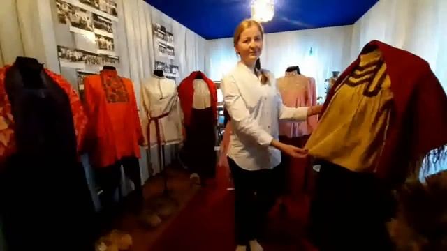 Современный взгляд на традиционный русский костюм жителей села Красный Яр смотреть онлайн