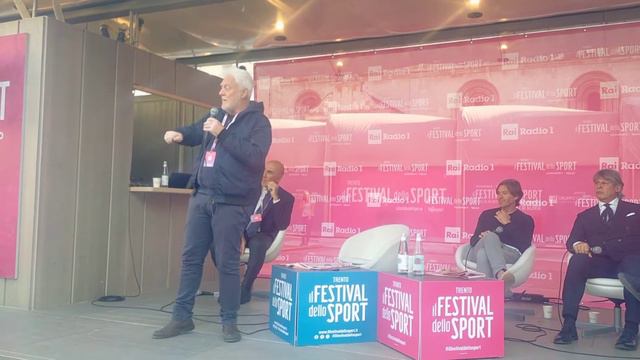 Festival dello sport: Sebino Nela, Beppe Dossena, Massimo Orlando, Francesco Repice, Filippo Corsin смотреть онлайн