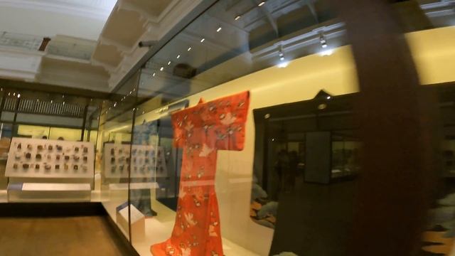 Victoria & Albert Museum London 2021 ?? смотреть онлайн