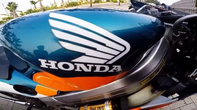 Honda NSR 250R Rothmans & Repsol Edition смотреть онлайн