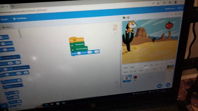 делаем в Scratch букву м смотреть онлайн
