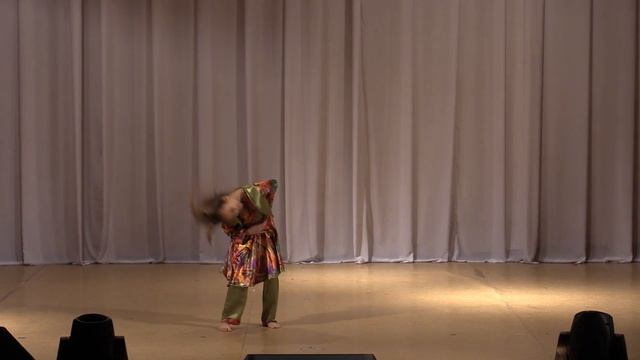 Алиса Булдакова. Фолк Бандари смотреть онлайн