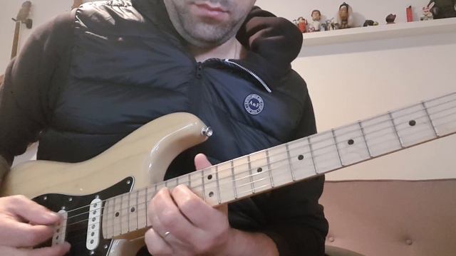 Fade to black opening solo-fender stratocaster Mexico deluxe смотреть онлайн