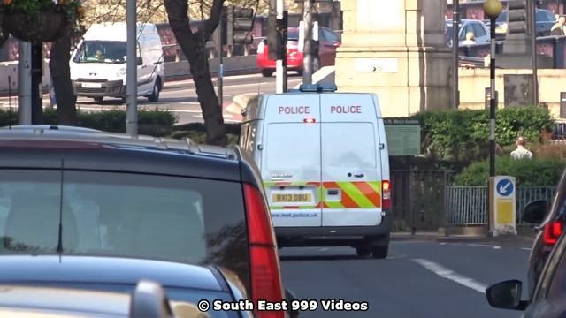 London Police Cars and Vans responding - BRAND NEW Peugeot 308! смотреть онлайн